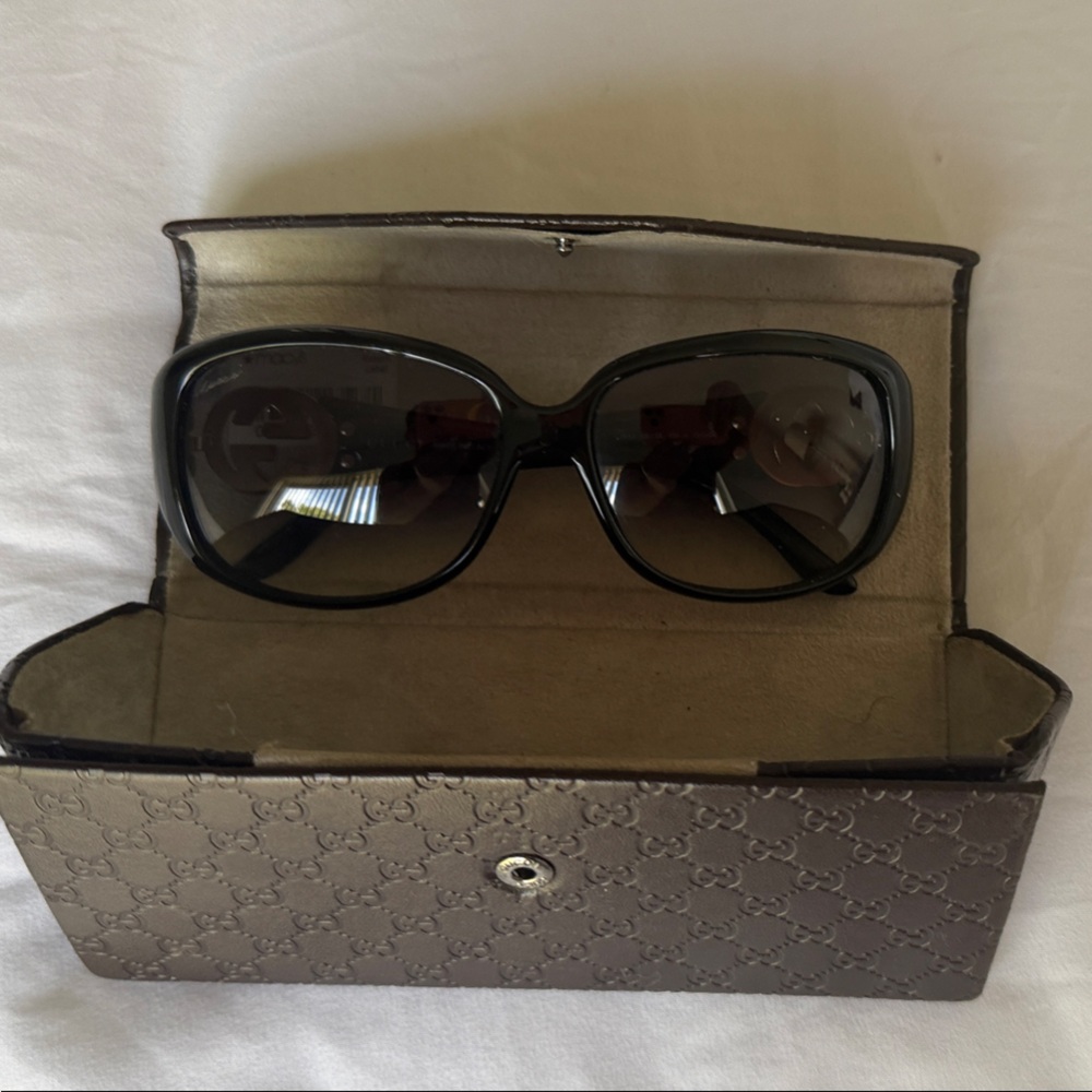Gucci Black Women's Sunglasses